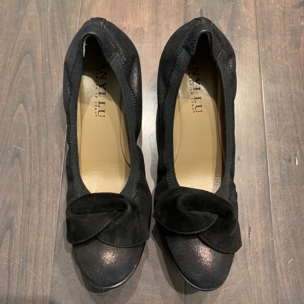 Anyi Lu Rose, black, 37.5, brand new, timeless!